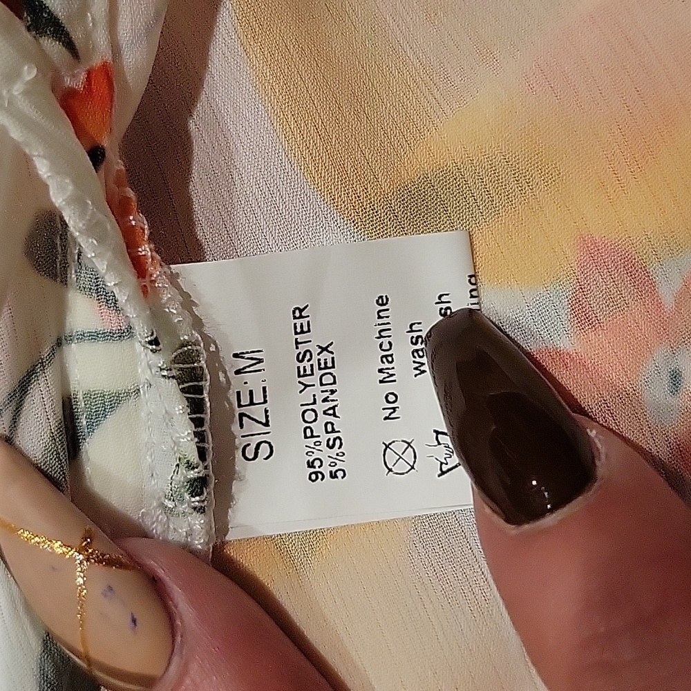 Button down blouse - Picture 2 of 3